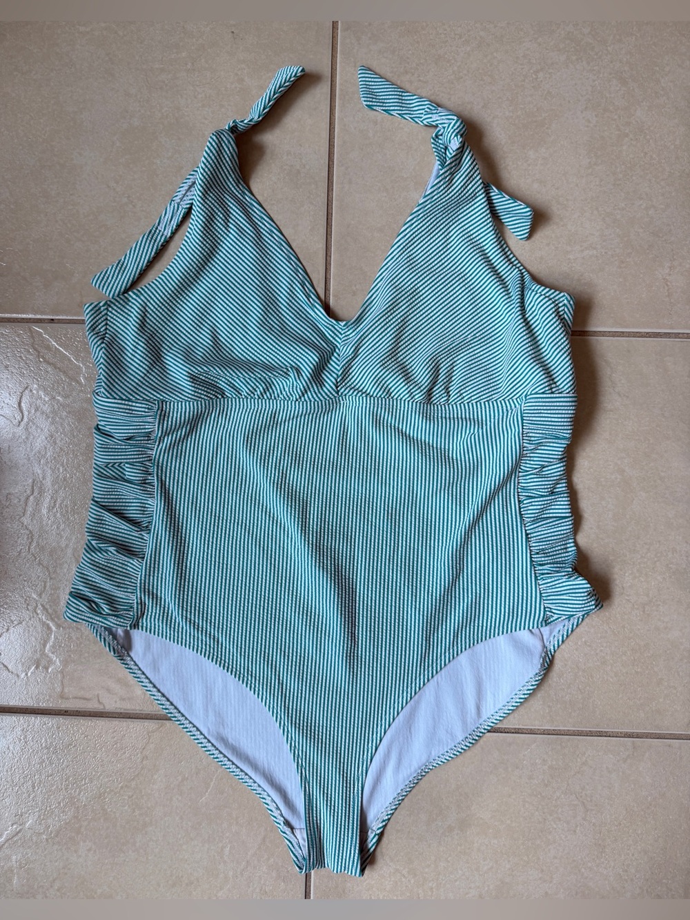 $132 Ralph Lauren Green and White Seersucker Striped One Pc Swimsuit Women Sz L